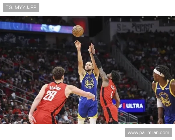 勇士阶段性战术更新，外线跑位更富创造